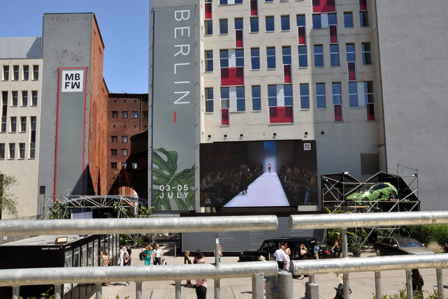 Persönliche Gedanken zur Berlin Fashion Week Modeblog Nähblog DIY Blog
