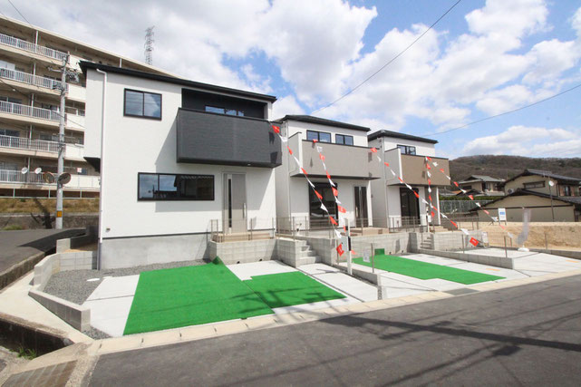 岡山市中区四御神の新築 一戸建て 分譲住宅の外観写真