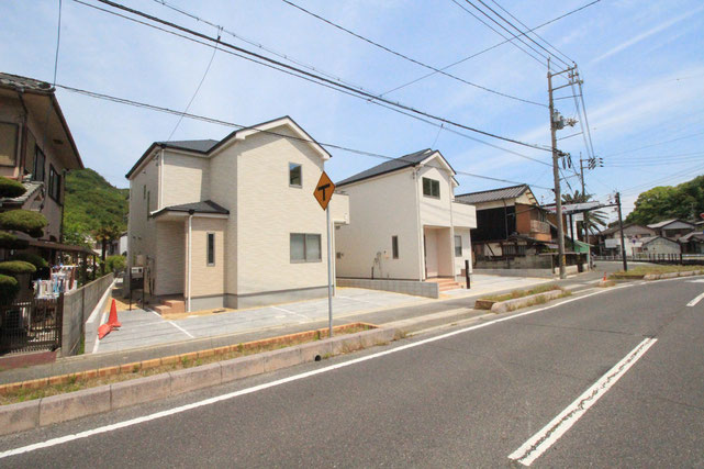 岡山県玉野市奥玉の新築 一戸建て 分譲住宅の外観写真