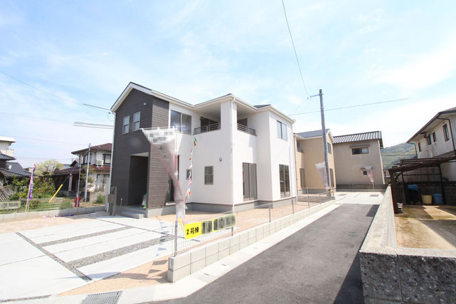 岡山県総社市清音上中島の新築 一戸建て 分譲住宅の外観写真