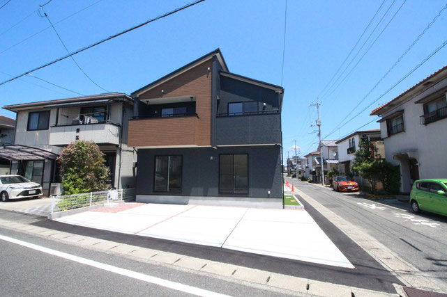 岡山市南区並木町1丁目の新築 一戸建て 分譲住宅の外観写真