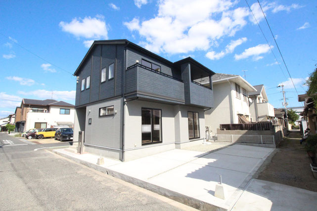 岡山市南区並木町2丁目の新築 一戸建て 分譲住宅の外観写真