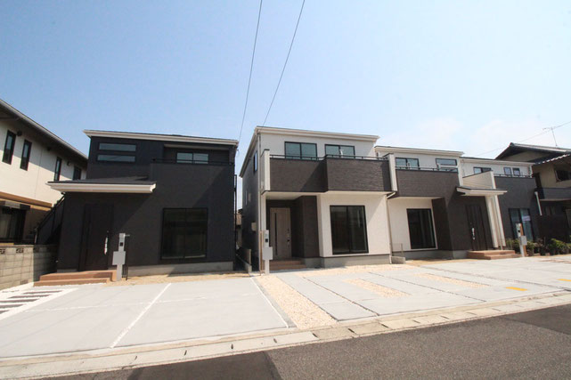 岡山市南区築港緑町の新築 一戸建て 分譲住宅の外観写真