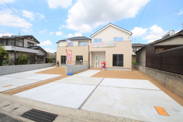 岡山県岡山市東区西大寺中野の新築 一戸建て 分譲住宅の外観写真