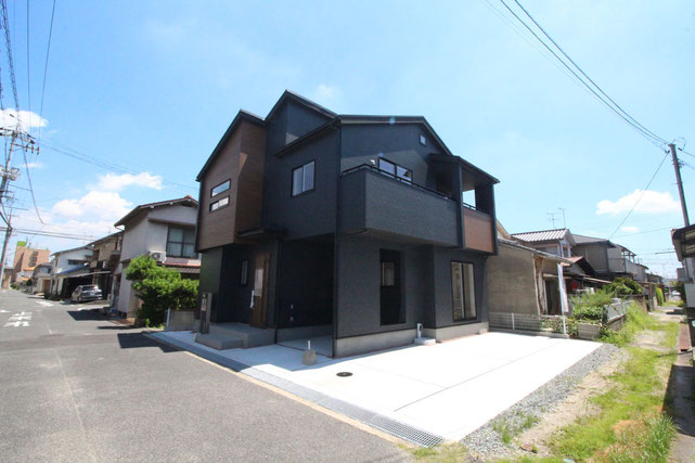 岡山市南区並木町2丁目の新築 一戸建て 分譲住宅の外観写真