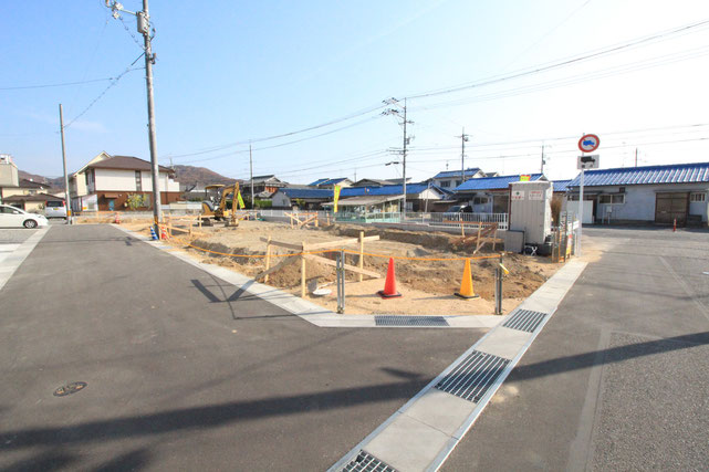 岡山県岡山市北区原の新築 一戸建て 分譲住宅の外観写真