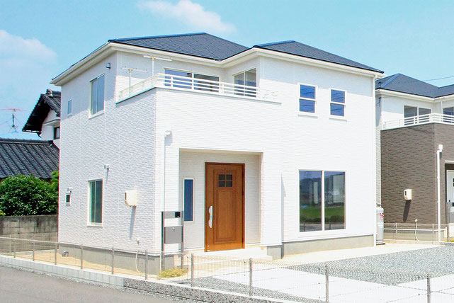 岡山県瀬戸内市長船町の新築 一戸建て 分譲住宅の外観写真