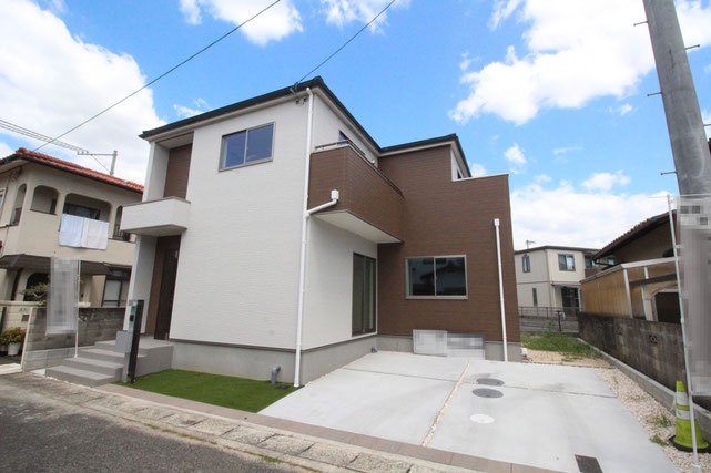 倉敷市西阿知町の新築 一戸建て 分譲住宅の外観写真