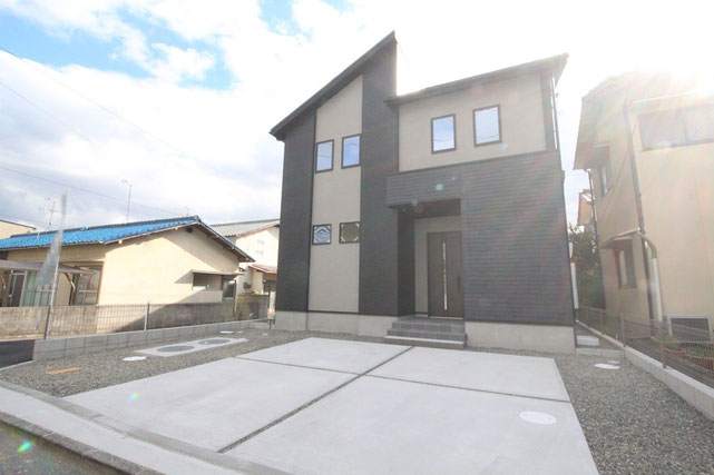 岡山市北区辛川市場の新築 一戸建て 分譲住宅の外観写真