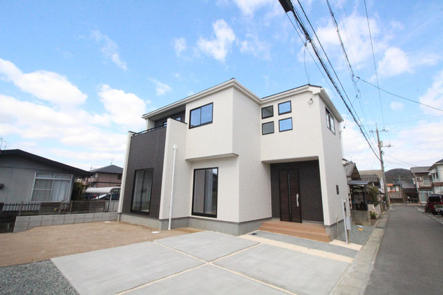 岡山市中区山崎の新築 一戸建て 分譲住宅の外観写真