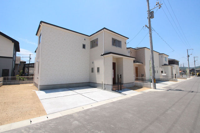 岡山県倉敷市玉島勇崎の新築 一戸建て 分譲住宅の外観写真