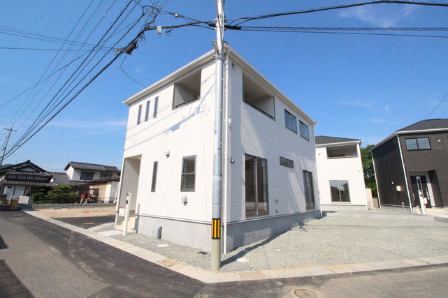 岡山県総社市井尻野の新築 一戸建て 分譲住宅の外観写真