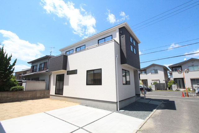倉敷市上富井の新築 一戸建て 分譲住宅の外観写真