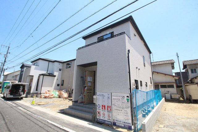 岡山市北区西辛川の新築 一戸建て 分譲住宅の外観写真