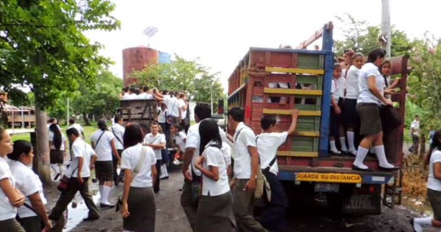 cooperacio transport escolar a el salvador