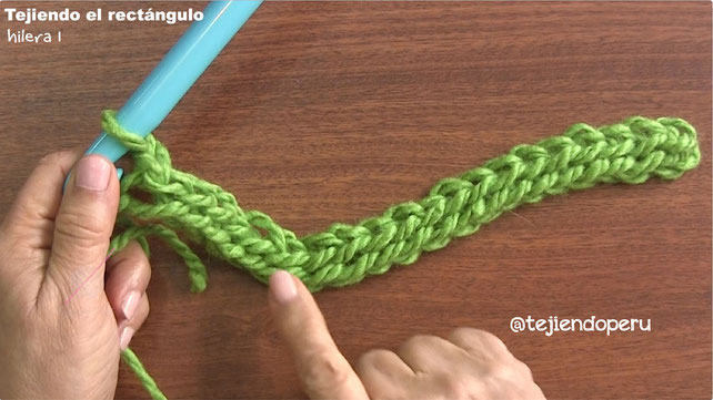 Cuello tejido a crochet imitación punto elástico de dos agujas