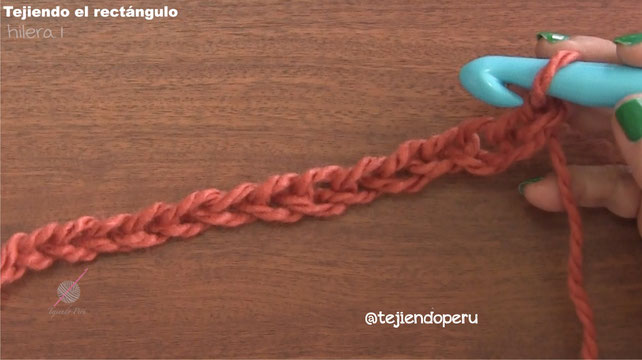Gorro tejido a crochet imitación punto elástico de dos agujas
