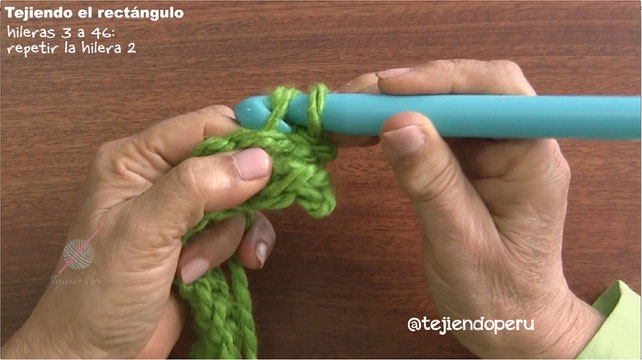 Cuello tejido a crochet imitación punto elástico de dos agujas