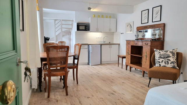 SÉRÉNITÉ Appartement location de vacances en Normandie Pont Audemer gite charme Villa Honfleur Deauville Trouville pas cher luxe piscine
