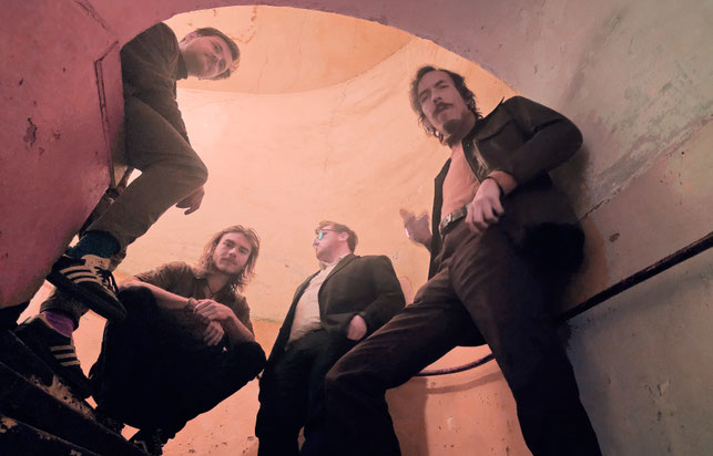 The Roaring 420s, Its A Gas Records, Dresden