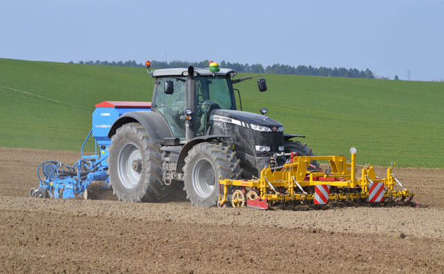 Massey Ferguson 8730