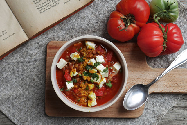 Linsensuppe mit Feta