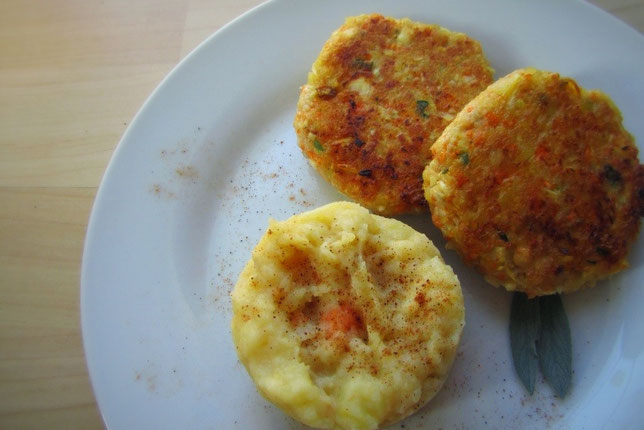 Tofuburger mit Pastinaken, KArtoffeln und Karotten