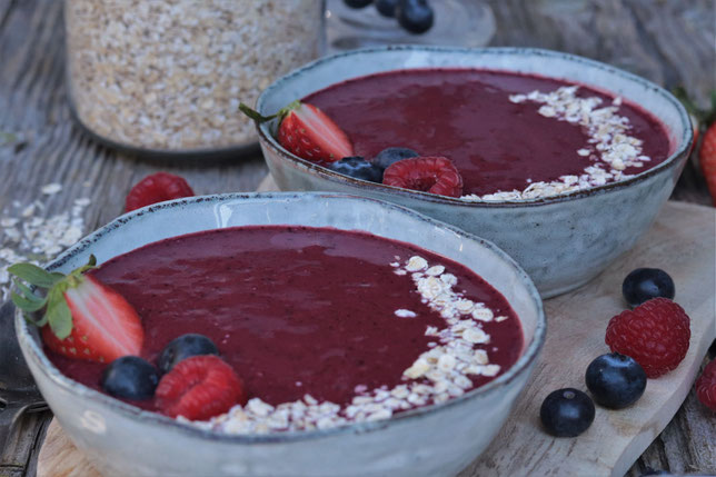 Beeren Smoothie Bowl