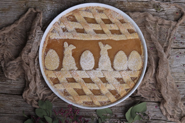 Mürbteig Apfelkuchen mit Ostermotiv