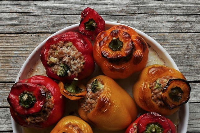 gefüllte Paprika mit Dinkelreis