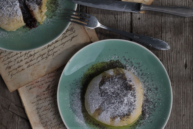 Germknödel mit Powidlfüllung