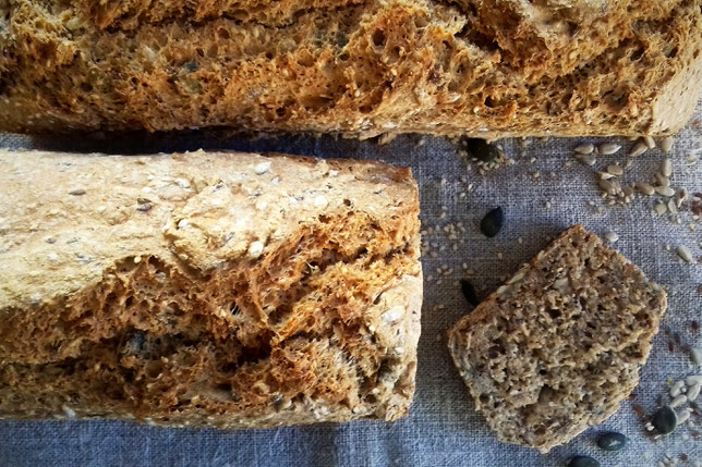 Dinkelvollkornbrot, einfach