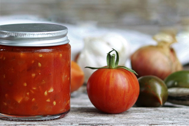 Tomatensalsa mit Tomaten