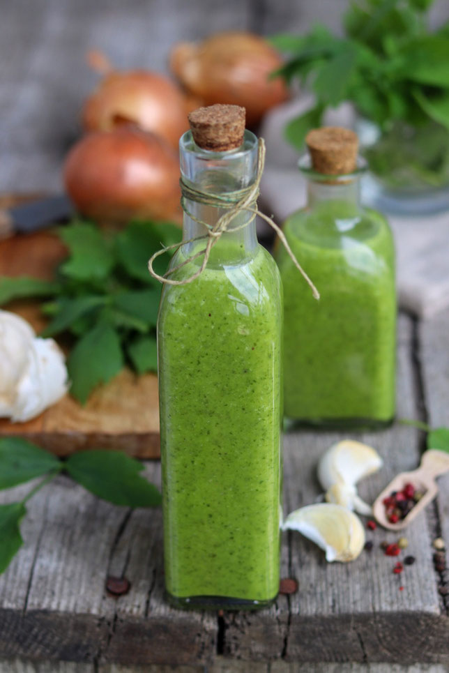 Dressing mit Kräutern