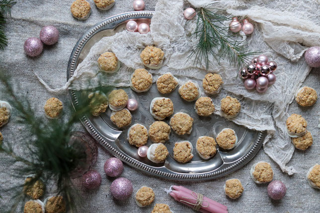 Haferflockenkekse mit Schokorand