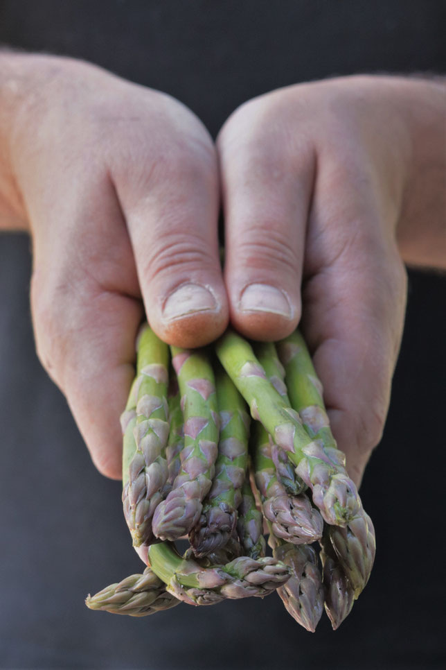 grüner Spargel