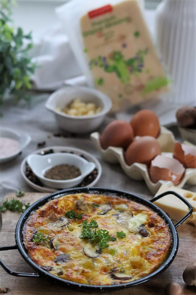 vegetarisches Omelette mit Käse