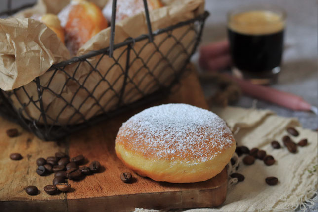 Krapfen mit Füllung