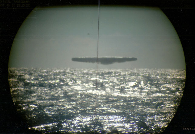 UFO - USO - OZN - OVNI - НЛА - НЛО - clicca sull'immagine per ingrandirla