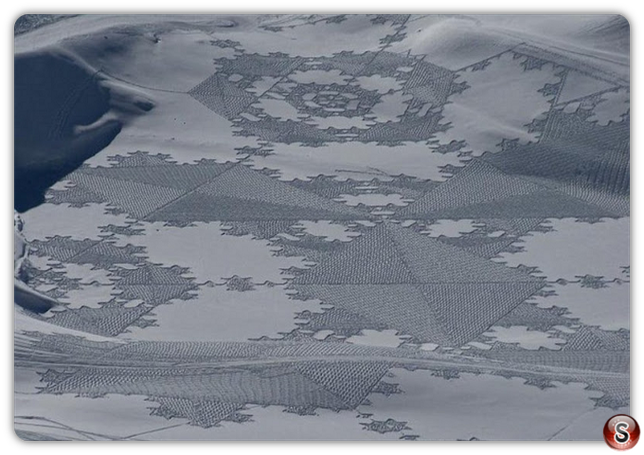 Cerchi sulla neve di Simon Beck