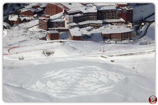 Cerchi sulla neve di Simon Beck