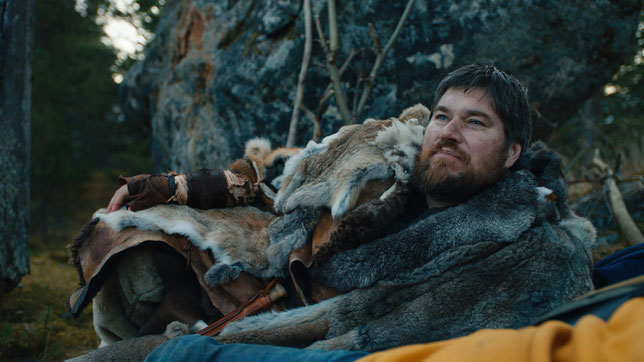 Martin (Rasmus Bjerg) a décidé d'abandonner travail et famille pour aller vivre seul dans la forêt (©Jonatan Mose/Starinvest Films).