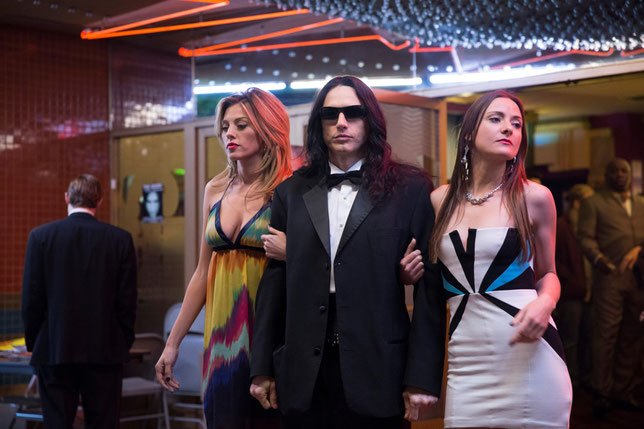 James Franco interprète lui-même Tommy Wiseau dans le film dans lequel il raconte son histoire (©Justina Mintz/A24/New Line Cinema).