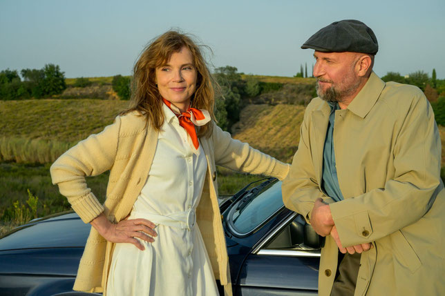 Après des années de séparation, Ana (Isabelle Carré) et Yves (François Damiens) se retrouvent (©Christine Tamalet/Pan Européenne).