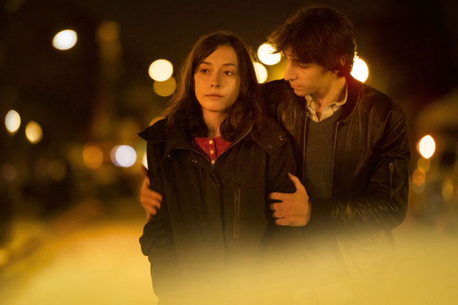 Mila (Suzanne Jouannet) accuse Alexandre (Ben Attal) de l'avoir violée (©Jérôme Prébois/Curiosa Films/Gaumont).