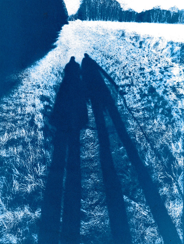 Unsere Schatten werden länger.