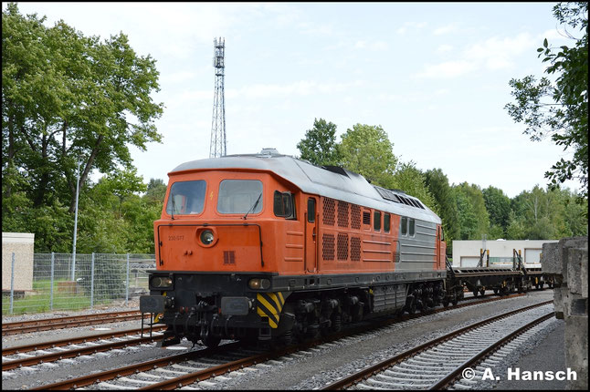 230 077-0 ist die einzige noch im Plandienst stehende BR 230. Am 31. August 2017 konnte ich sie bei DB Energie in Chemnitz-Hilbersdorf verewigen
