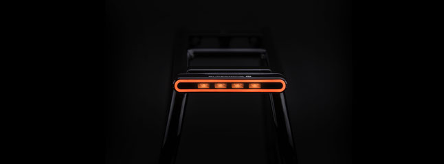 M99 Tail Light 2 PRO vereint Rück- und Bremslicht