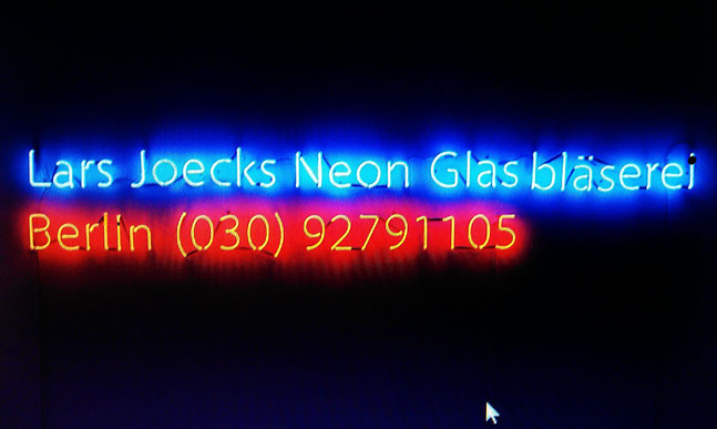 Neonschrift Neonsign// Herstellung Berlin