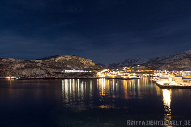Skjervøy,Tipp,Nordlicht,Polarlicht,Aurea,borealis,Hurtigruten,MS,Midnatsol,Postschiff,November,Winter